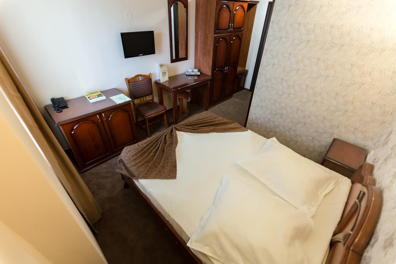 Express Residence Brăila Екстериор снимка