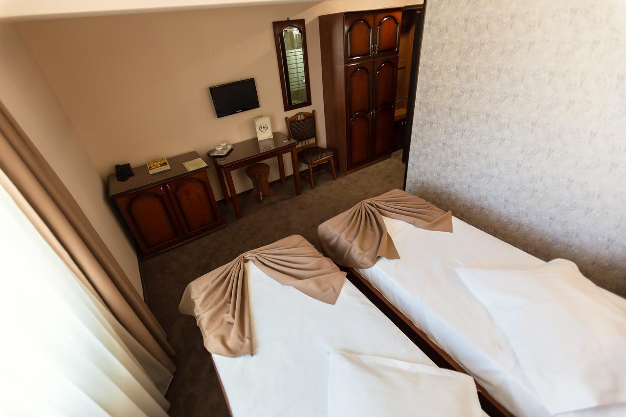 Express Residence Brăila Екстериор снимка