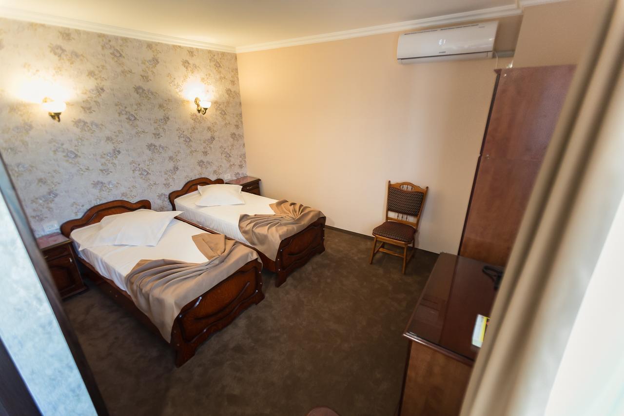 Express Residence Brăila Екстериор снимка